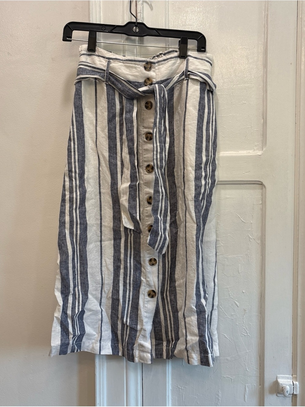 C & C California Linen White/Blue Striped tie waist midi skirt women size S